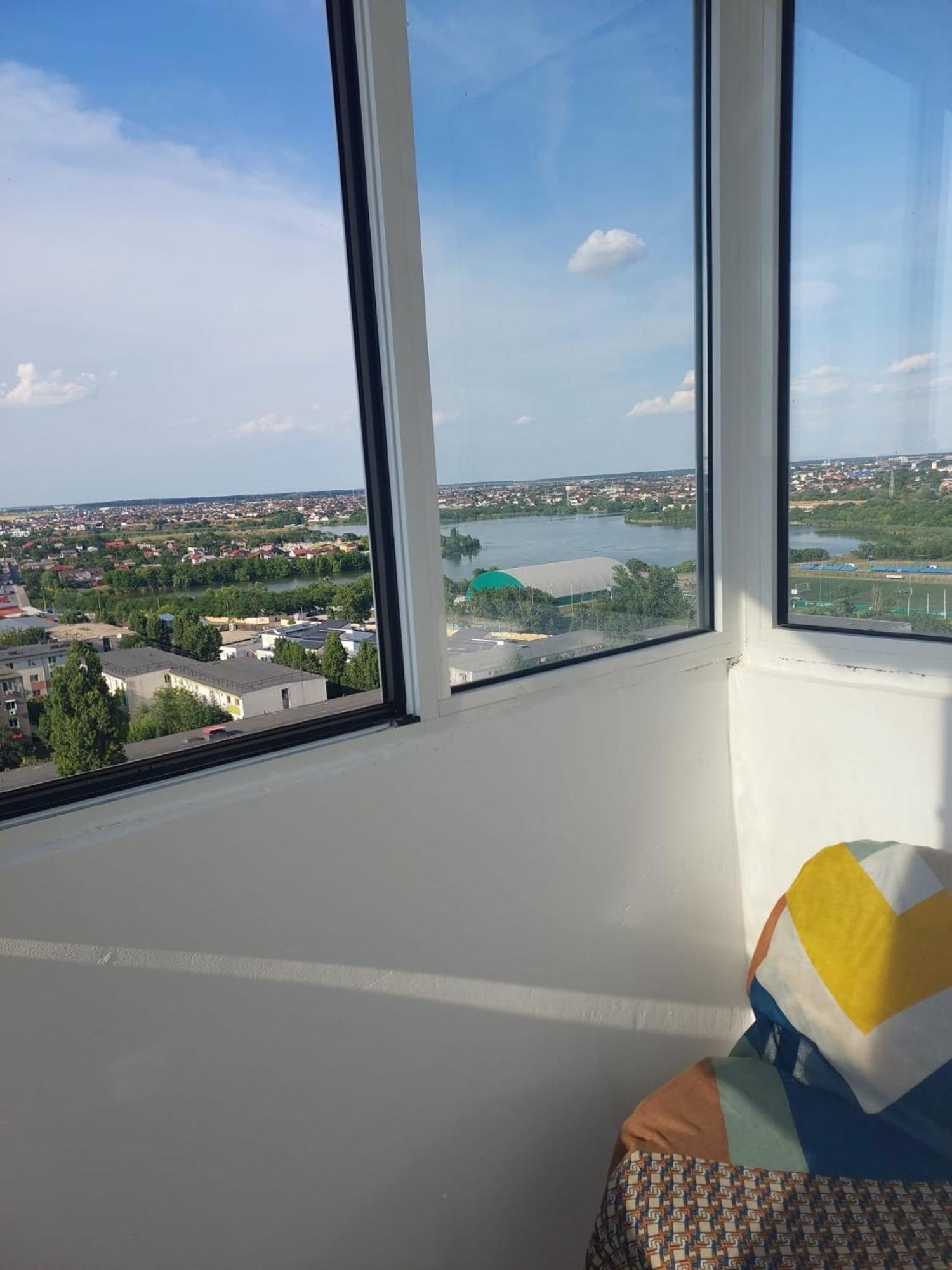 Panorama Mega Apartament Pantelimon Bucarest Exterior foto